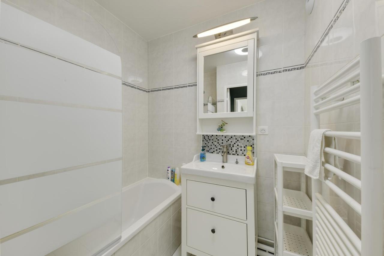 Chic Apart With Great View Of Paris Apartment แซงต์-เดอนี ภายนอก รูปภาพ